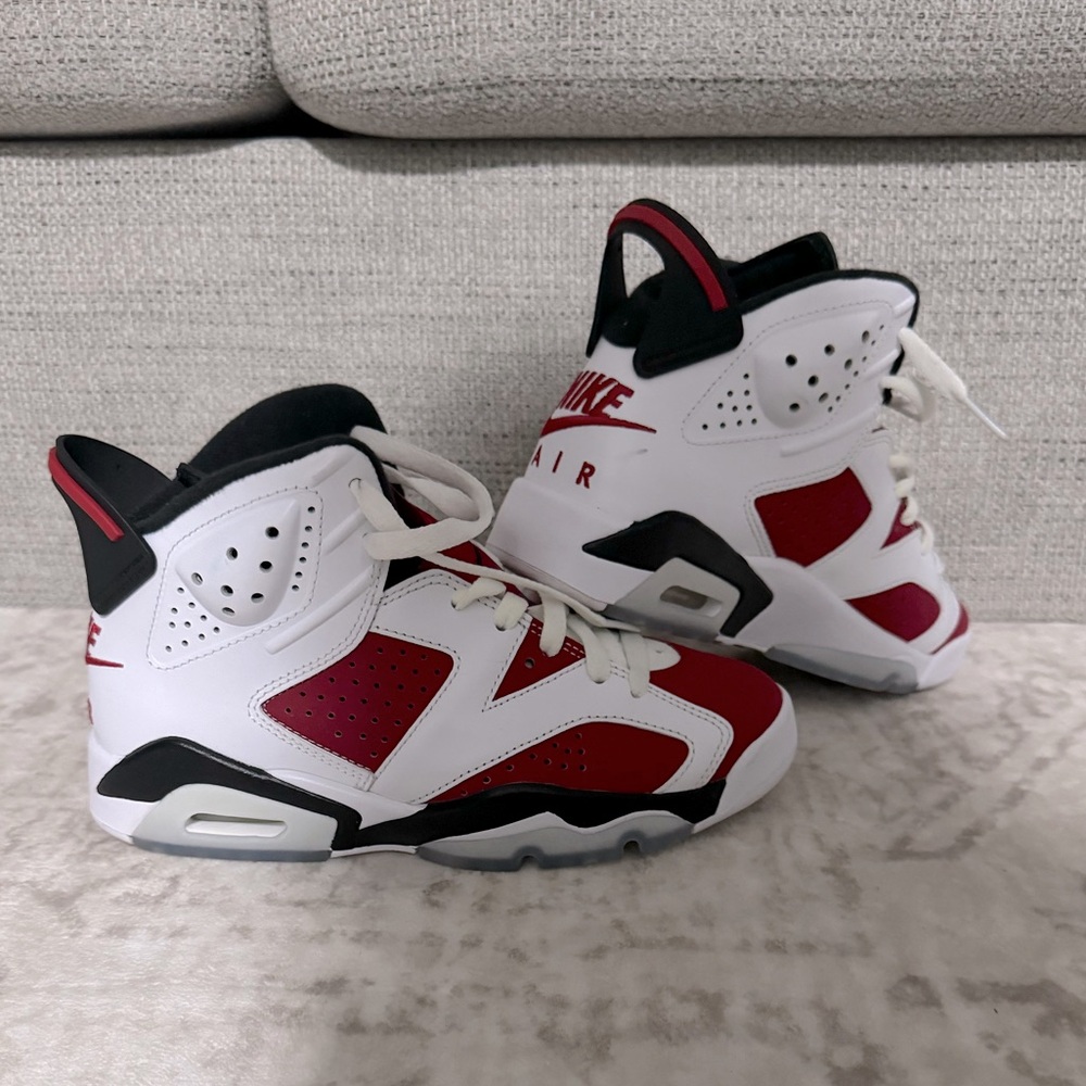 Air Jordans Retro 6 Black And Red Youth 4.5